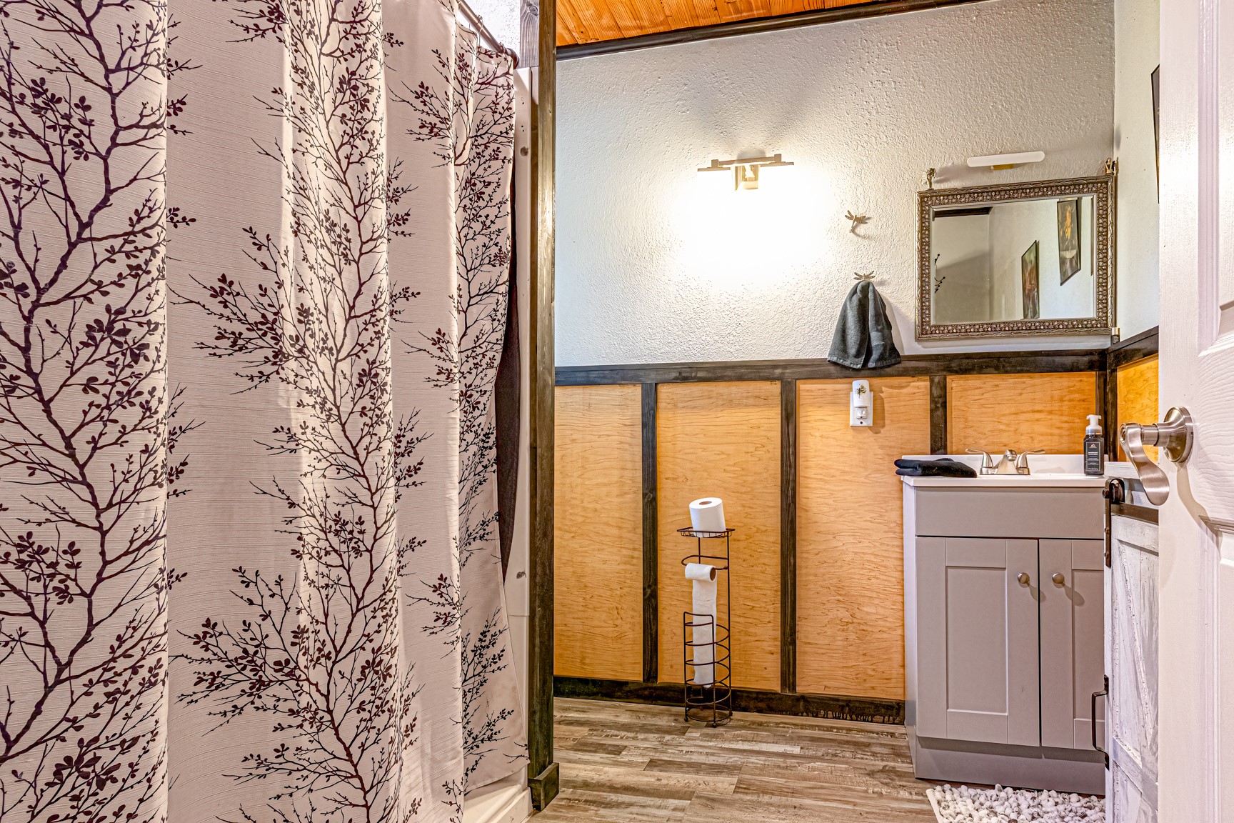 1014 River Road Goodrich, TX 77335 - Photo 12 of 31 This bathroom is off the kitchen in the back of the house.
