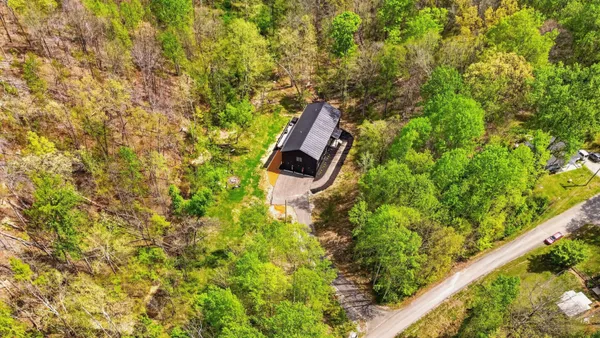 $999,999 | 7345 Sugar Camp Drive, Greenbrier, TN 37073