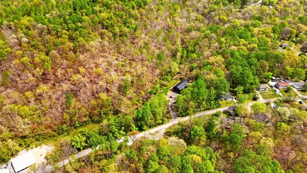 $999,999 | 7345 Sugar Camp Drive, Greenbrier, TN 37073