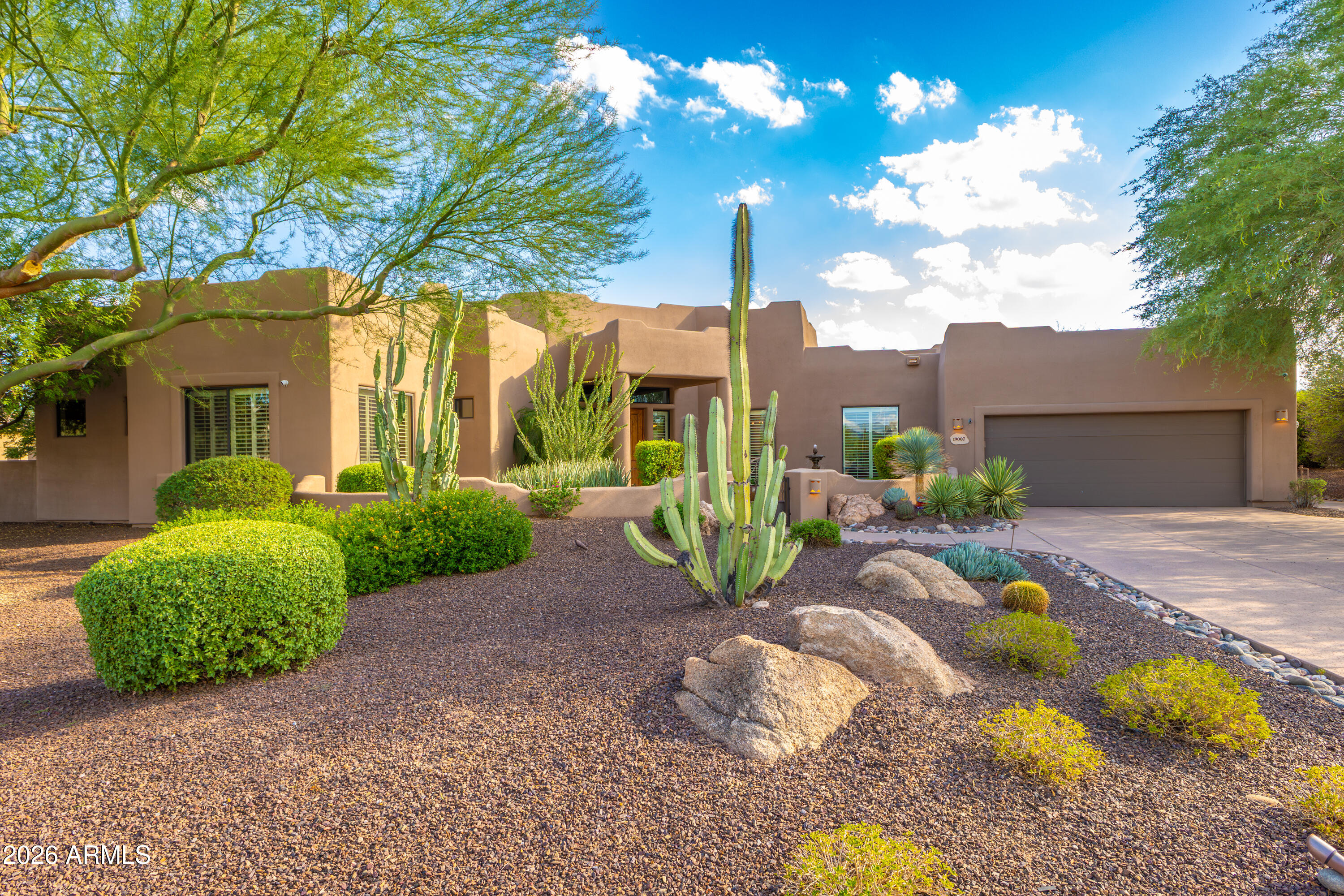 19007 East Lazo Court Rio Verde, AZ 85263 - Photo 6 of 90 19007 E Lazo Ct-4