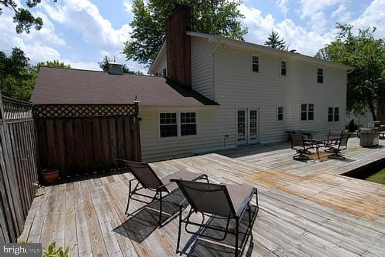 Deck