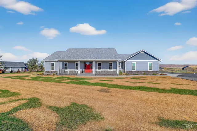 $1,350,000 | 2233 Burrell Avenue, Lewiston, ID 83501