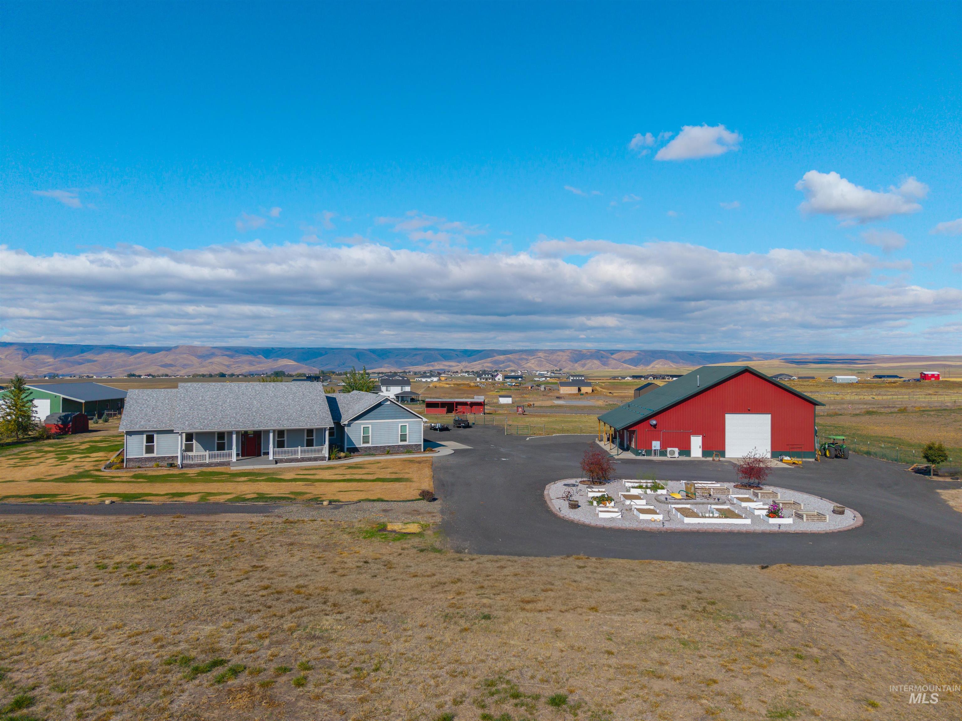 2233 Burrell Avenue Lewiston, ID 83501 - Photo 47 of 48 Aerial view of a mountain backdrop