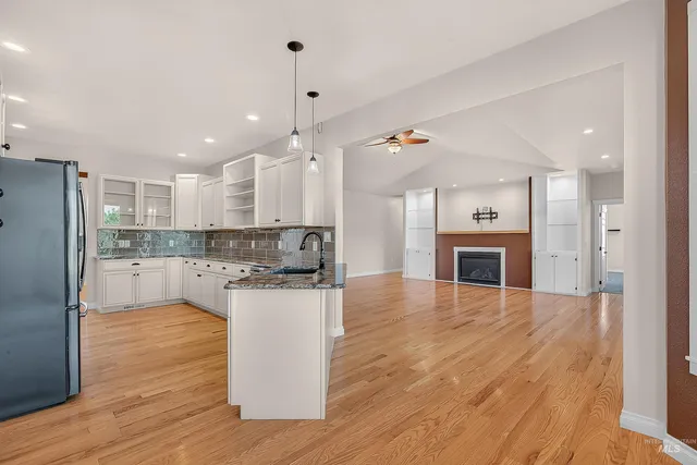 $1,350,000 | 2233 Burrell Avenue, Lewiston, ID 83501