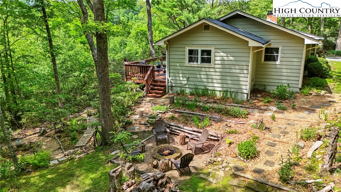 157 Twisted Laurel Lane Blowing Rock, NC 28605 - Photo 13 of 50