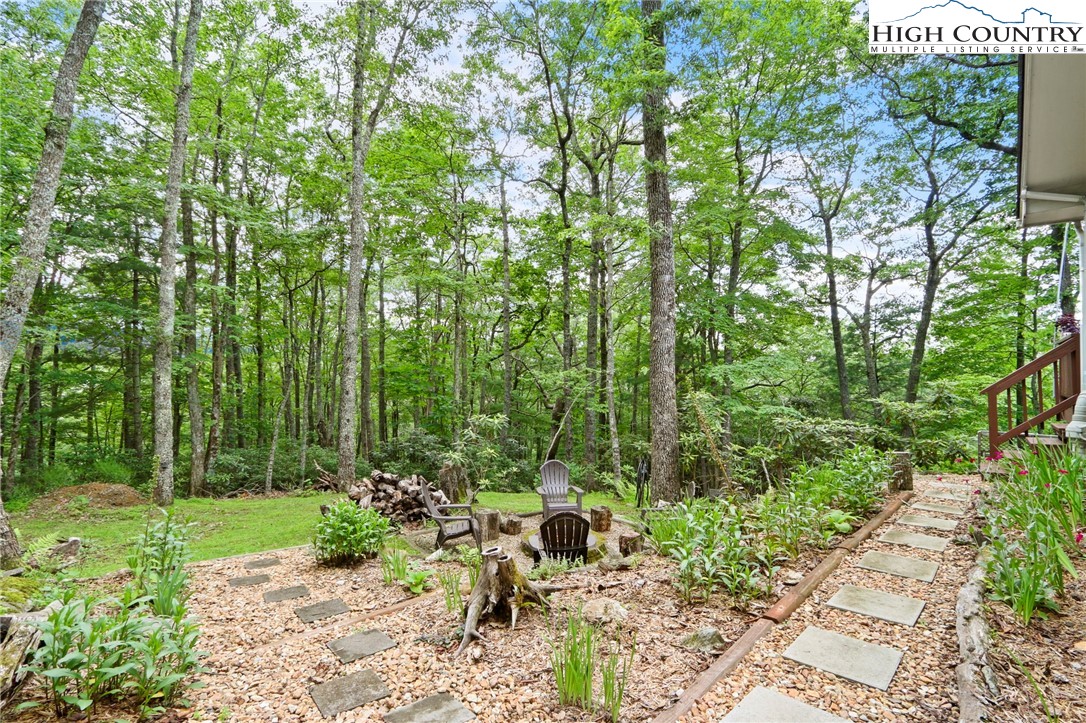 157 Twisted Laurel Lane Blowing Rock, NC 28605 - Photo 19 of 50