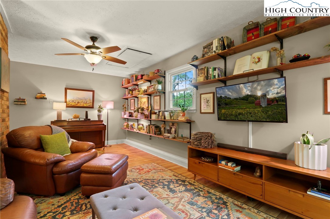 157 Twisted Laurel Lane Blowing Rock, NC 28605 - Photo 33 of 50