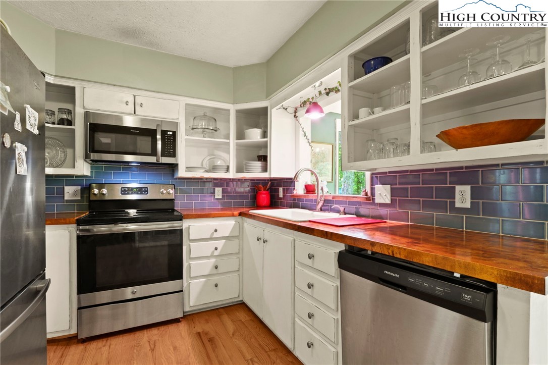 157 Twisted Laurel Lane Blowing Rock, NC 28605 - Photo 35 of 50