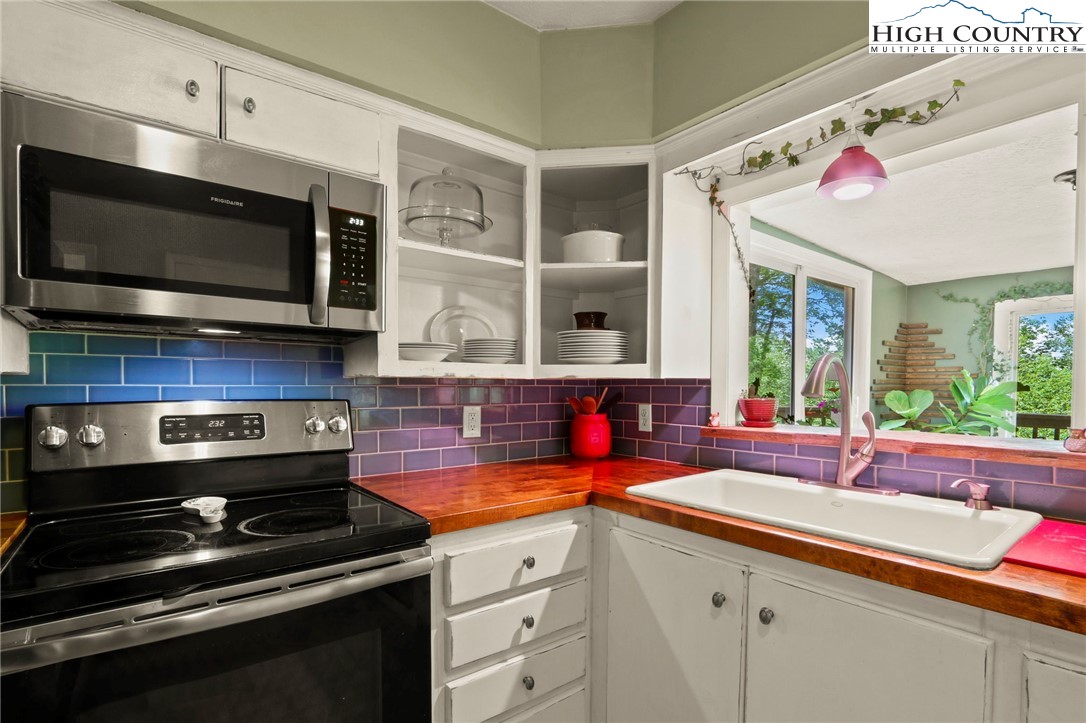 157 Twisted Laurel Lane Blowing Rock, NC 28605 - Photo 36 of 50