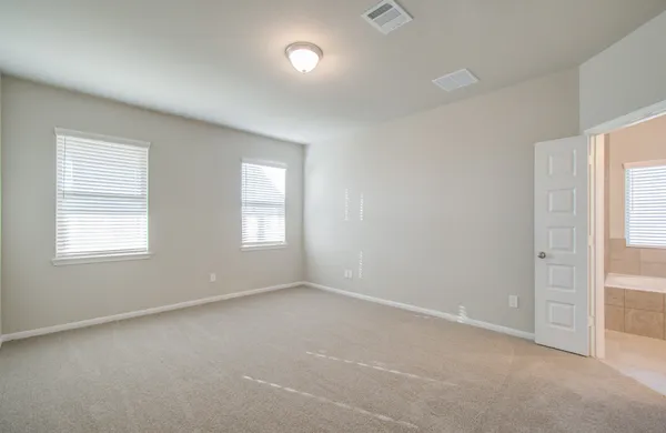 $2,700 | 506 Hidden Brk Drive, Baytown, TX 77523