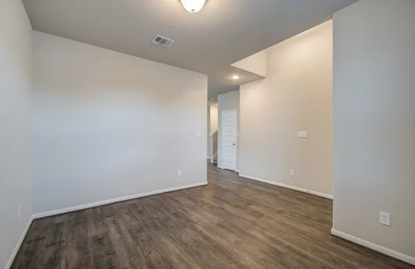 $2,700 | 506 Hidden Brk Drive, Baytown, TX 77523