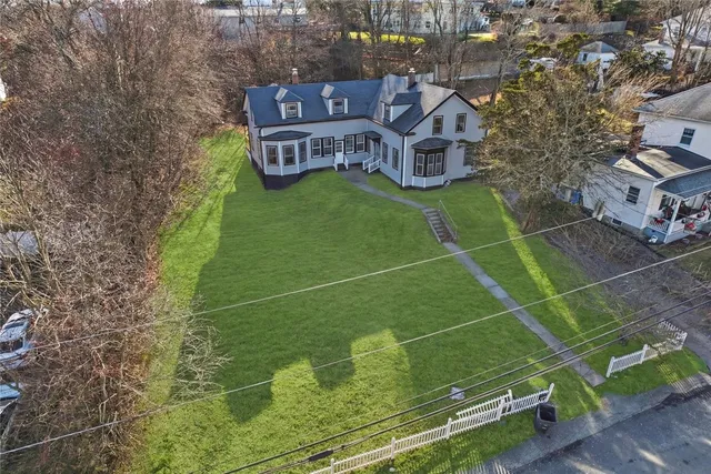 $615,000 | 40 Youngs Avenue, West Warwick, RI 02893