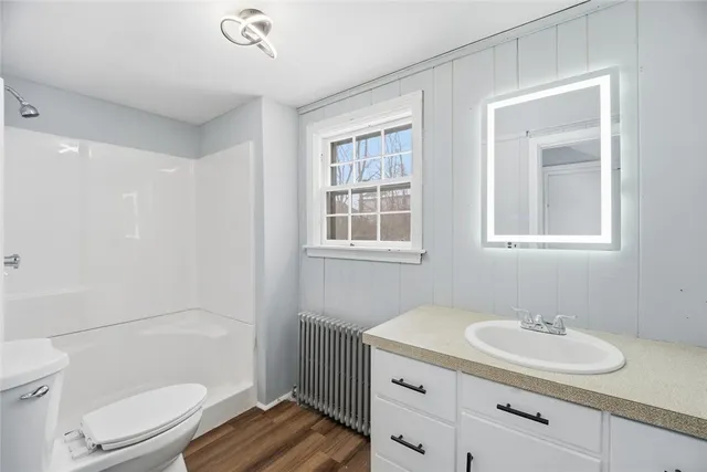 $615,000 | 40 Youngs Avenue, West Warwick, RI 02893