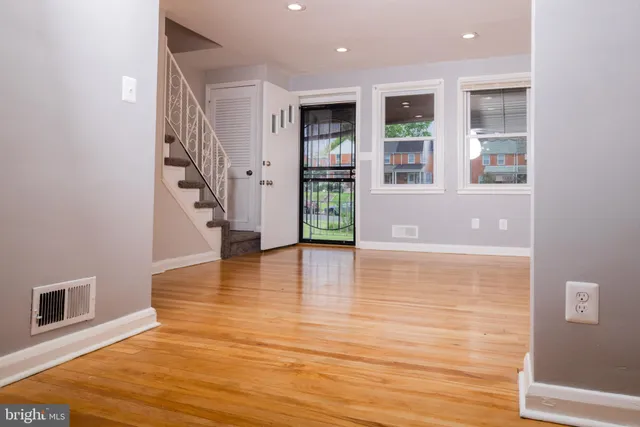 $2,000 | 8325 Dalesford Road, Parkville, MD 21234