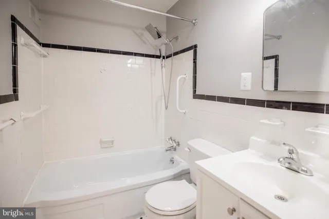 $2,000 | 8325 Dalesford Road, Parkville, MD 21234