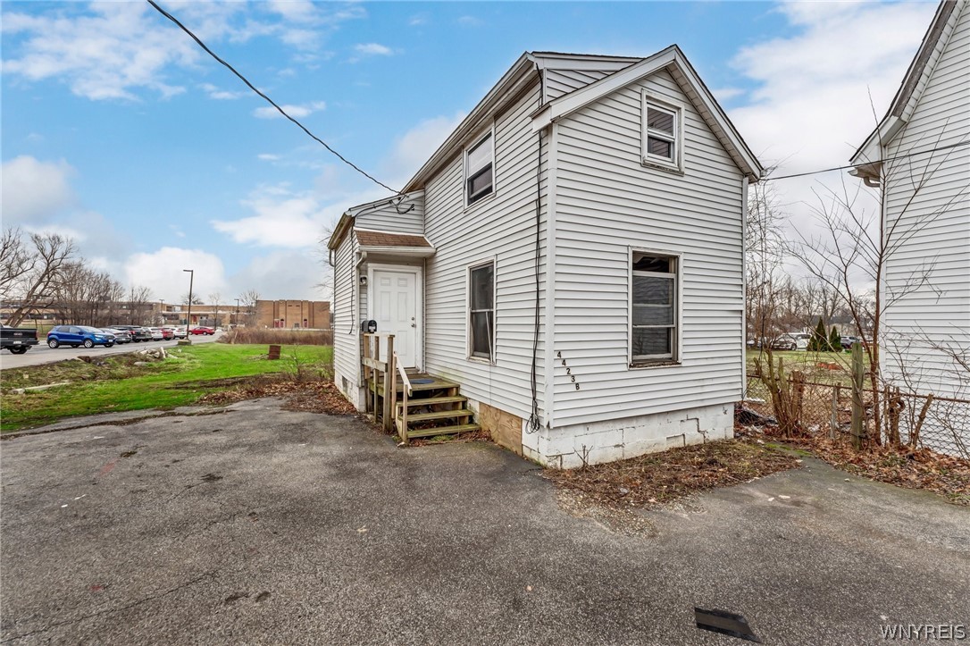4423 Union Road Cheektowaga, NY 14225 - Photo 25 of 30