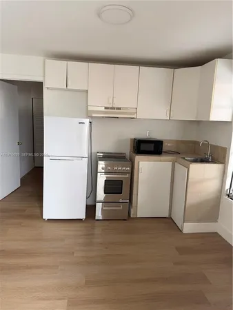 $1,500 | 2920 Southwest 79th Avenue, Miami, FL 33155