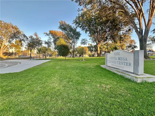 $1,739,000 | 117 Clearbrook Lane, Costa Mesa, CA 92626