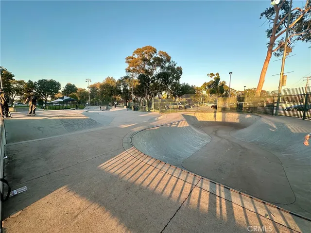 $1,739,000 | 117 Clearbrook Lane, Costa Mesa, CA 92626