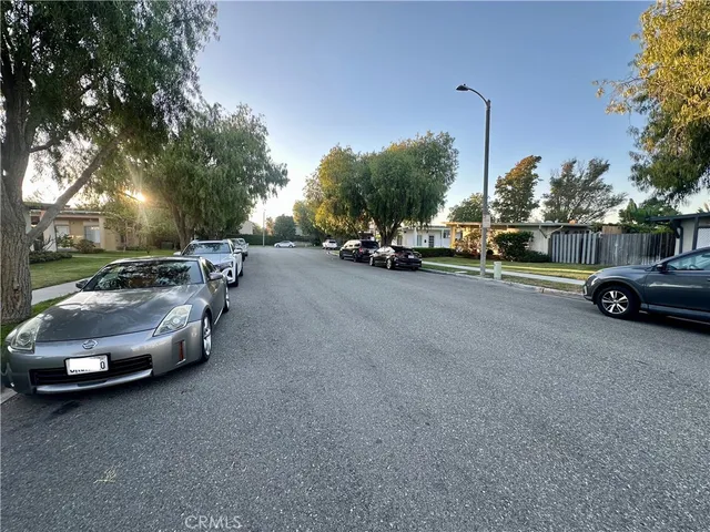 $1,739,000 | 117 Clearbrook Lane, Costa Mesa, CA 92626