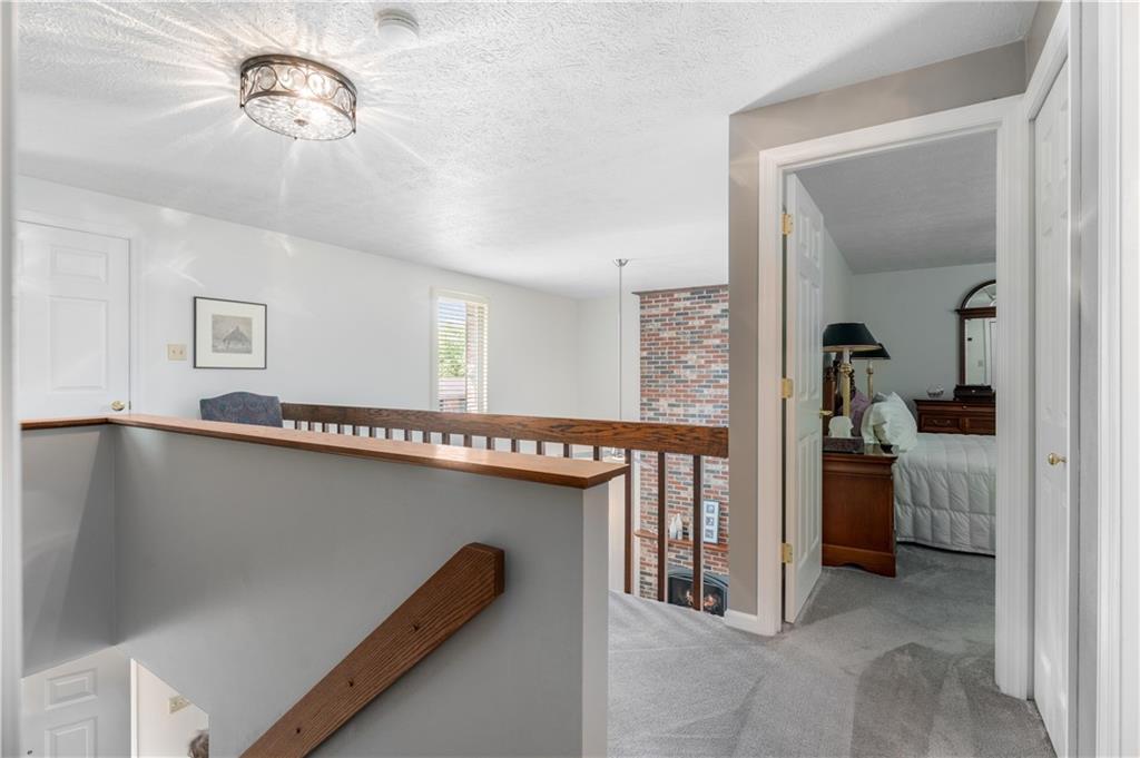 79 Fawnvue Drive McKees Rocks, PA 15136 - Photo 20 of 33 a view of a hallway with workspace