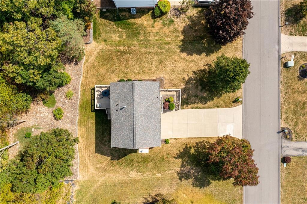 79 Fawnvue Drive McKees Rocks, PA 15136 - Photo 31 of 33 a view of outdoor space and yard