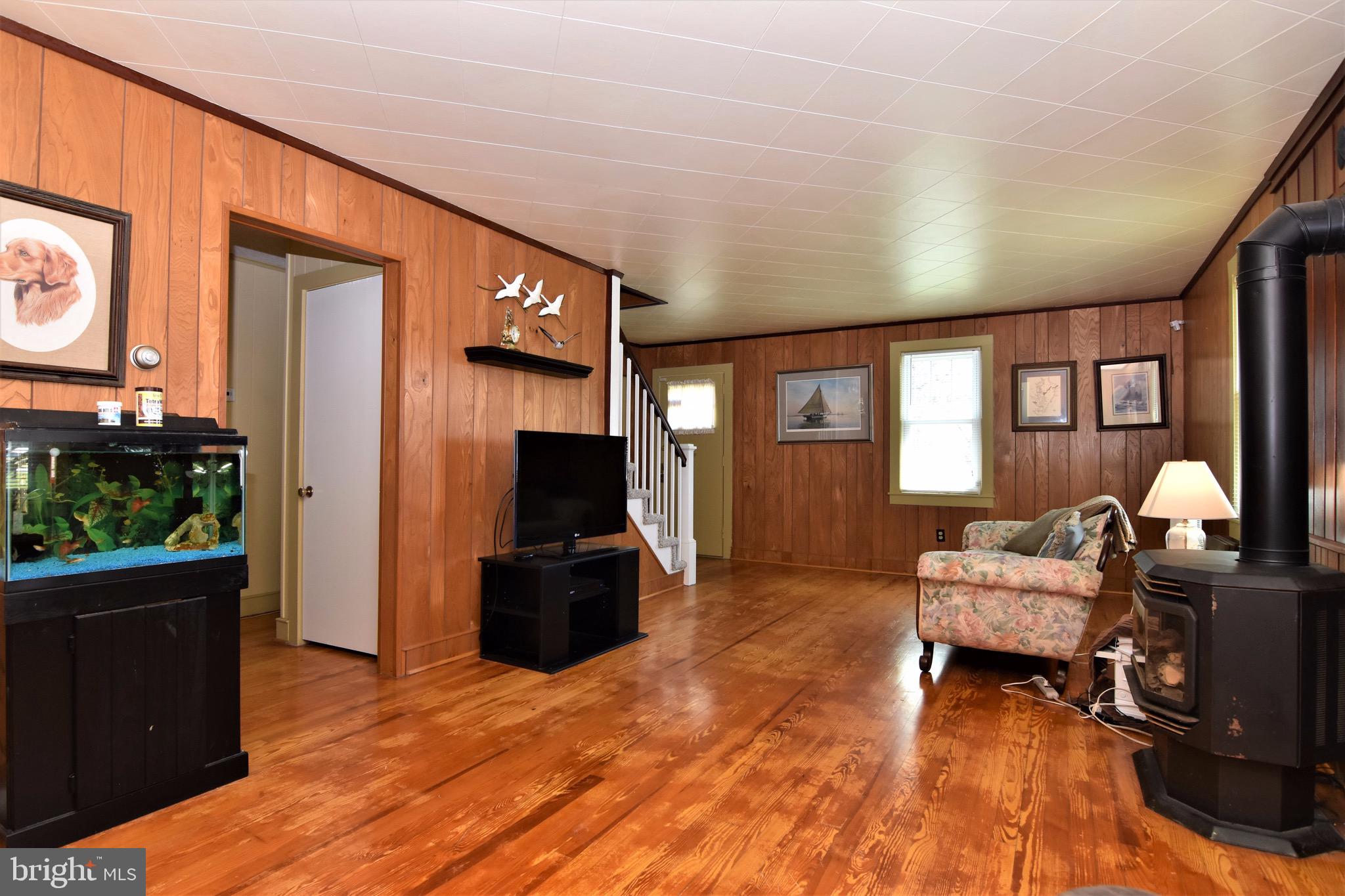 27836 Oriole Road Princess Anne, MD 21853 - Photo 13 of 57 Living Room