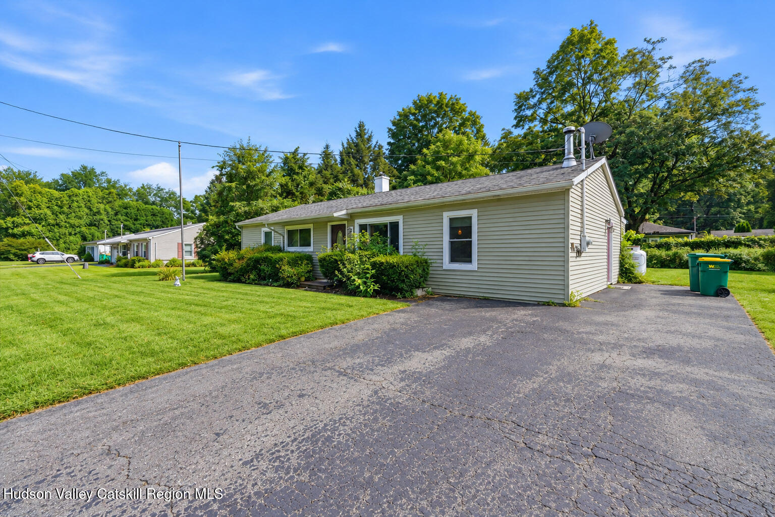 1207 Sawkill Road Kingston, NY 12401 - Photo 2 of 19 0