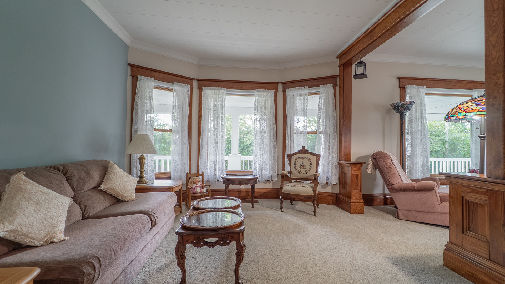 1340 East 2700 North Road Clifton, IL 60927 - Photo 23 of 80 a living room with furniture and a large window