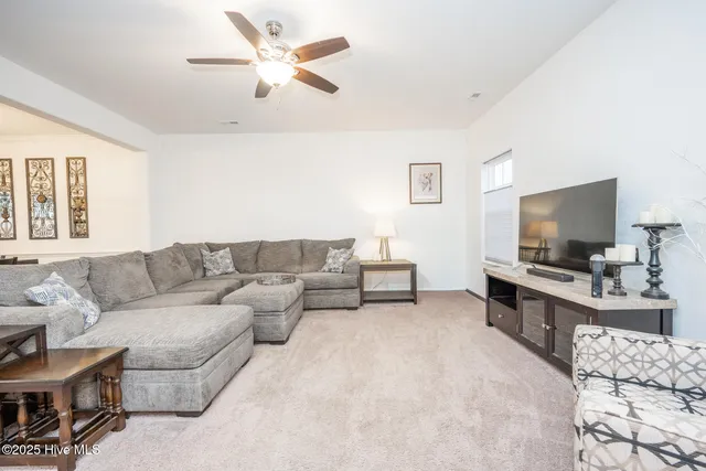 $575,000 | 107 Tyler Way, Moyock, NC 27958