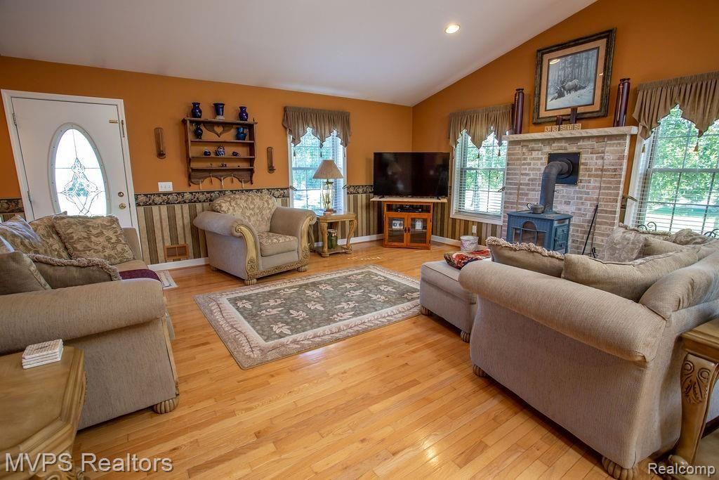 9651 Masters Road Goodells, MI 48027 - Photo 6 of 33