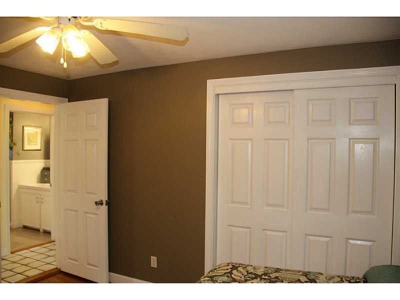 222 Asylum Road Warwick, RI 02886 - Photo 12 of 24 Bedroom.