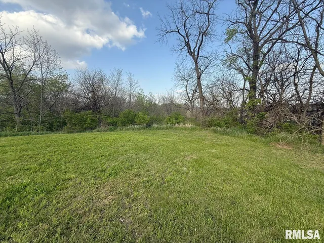 $99,900 | 11428 North Boulder Creek Court, Dunlap, IL 61525