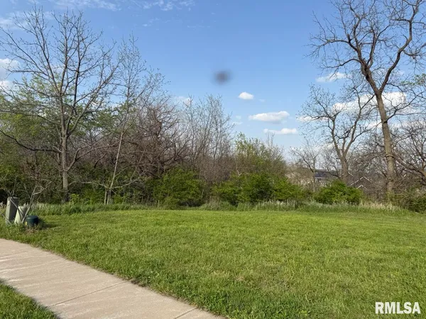$80,000 | 11428 North Boulder Creek Court, Dunlap, IL 61525