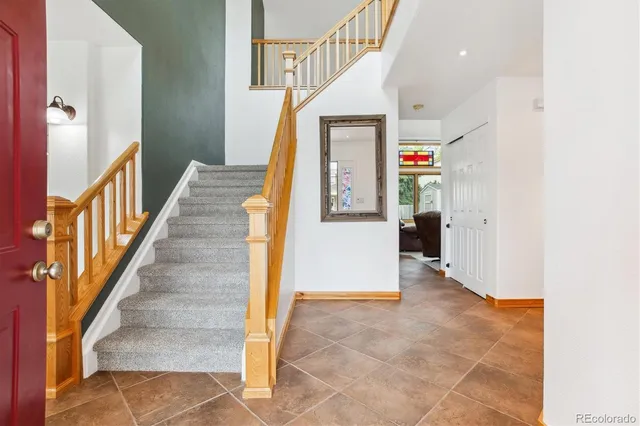 a view of entryway and hall