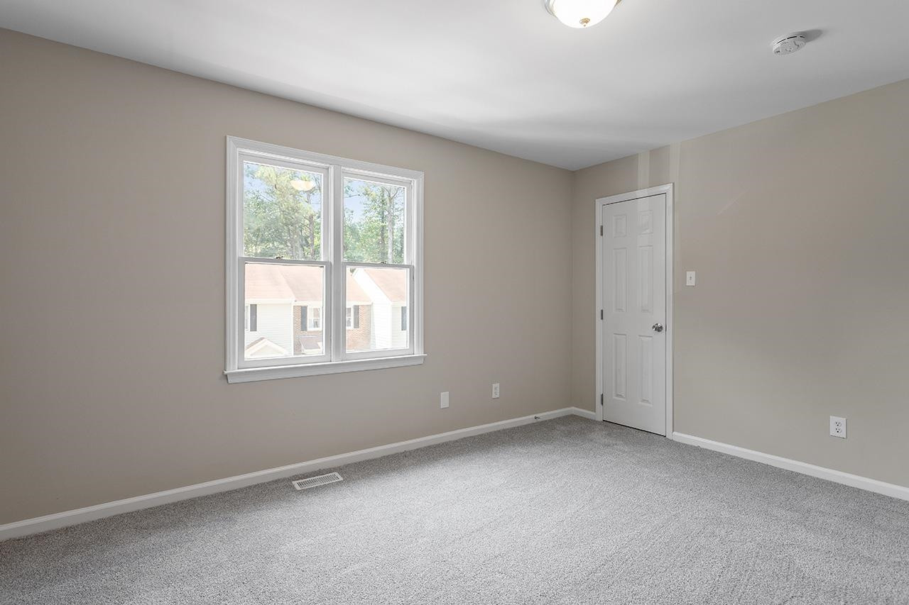 1404 Kent Road Raleigh, NC 27606 - Photo 24 of 28 Photo 24