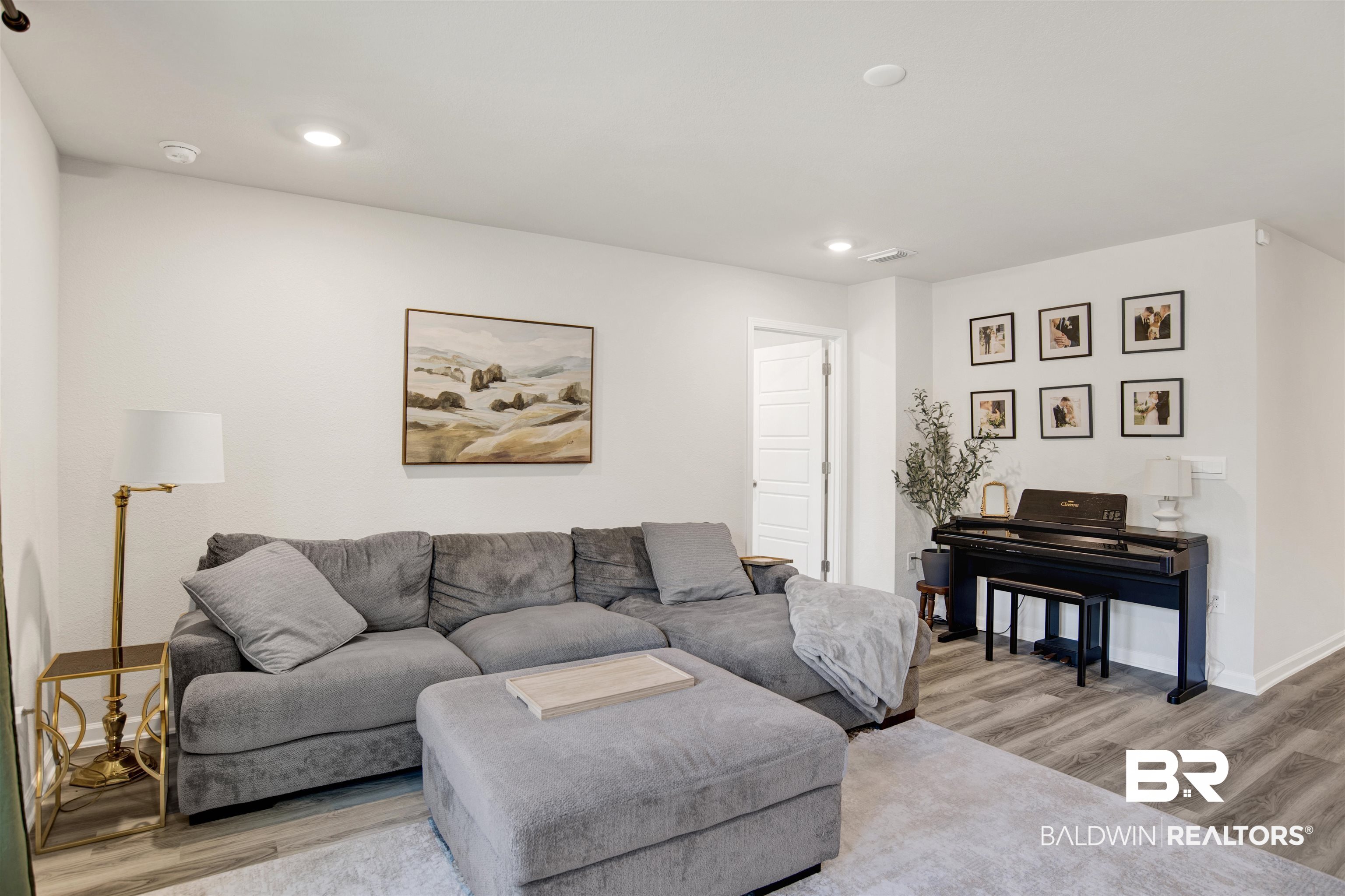 31929 Lyon Road Daphne, AL 36527 - Photo 5 of 29 Gallery Image 5