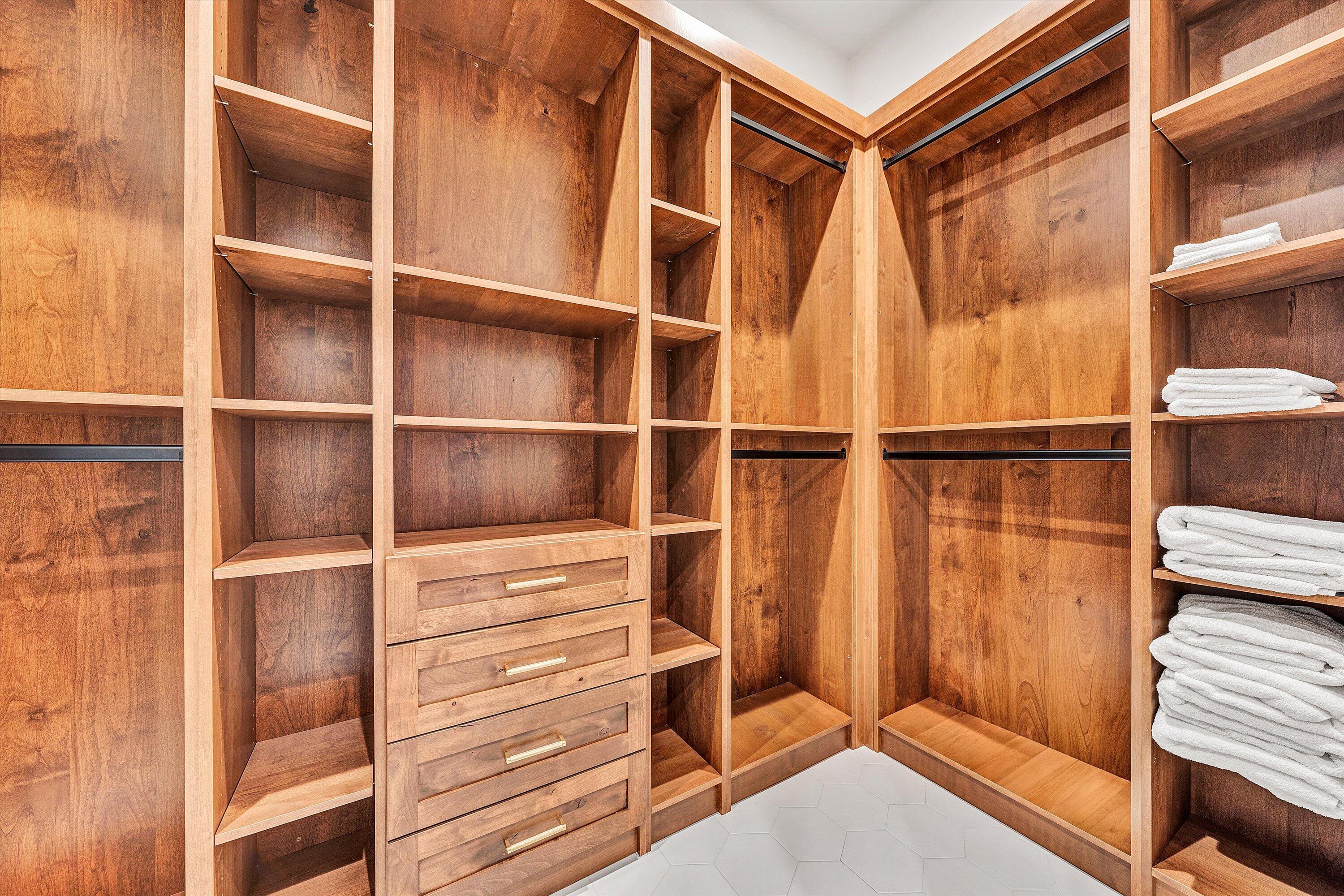 6189 Scruggs Road Moneta, VA 24121 - Photo 112 of 144 Bedroom #5 Closet