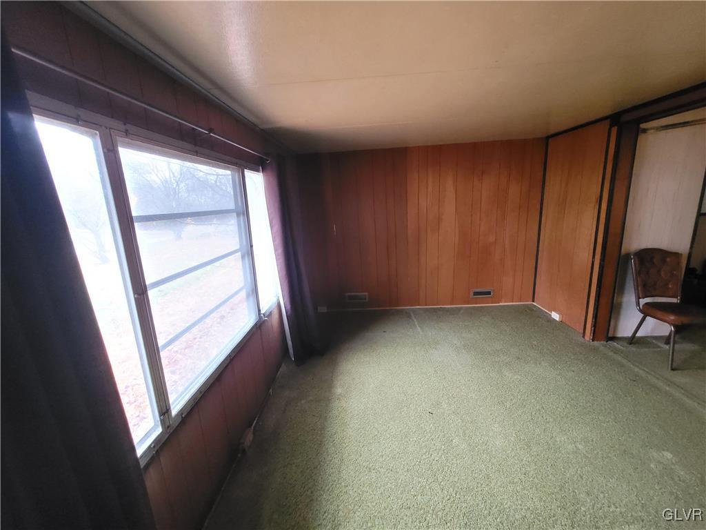 4328 Levans Road Orefield, PA 18069 - Photo 8 of 15 Living Room