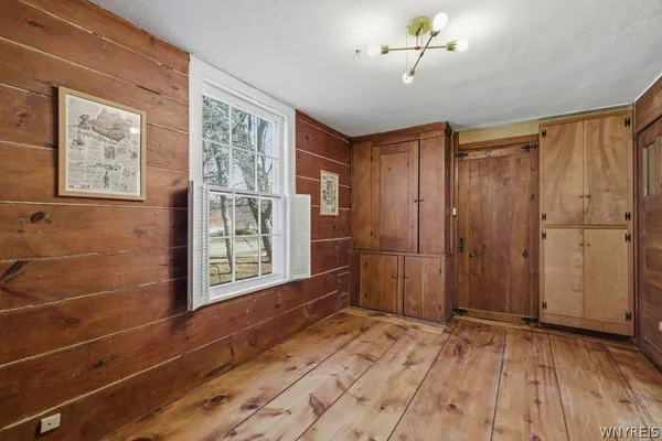 $665,000 | 155 South 5th Street, Lewiston, NY 14092