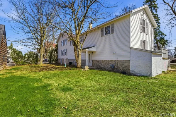 $665,000 | 155 South 5th Street, Lewiston, NY 14092