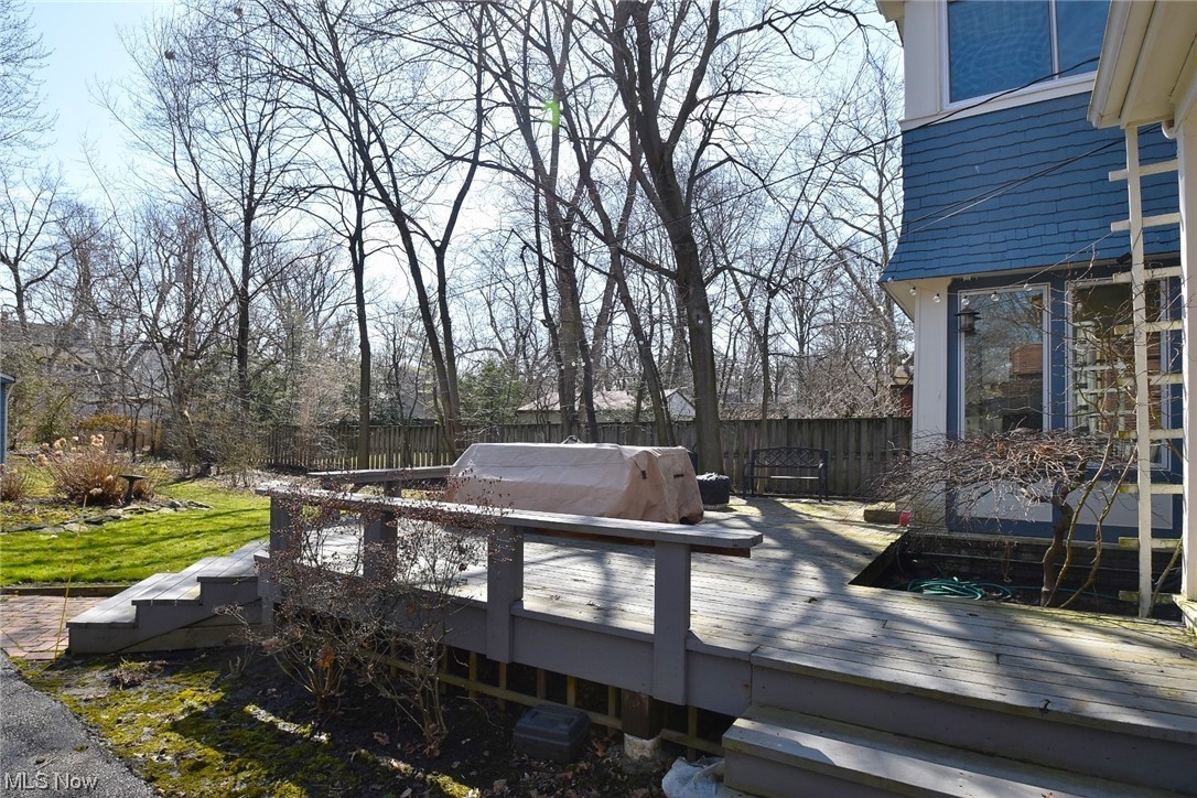 2637 Dartmoor Road Cleveland, OH 44118 - Photo 31 of 35