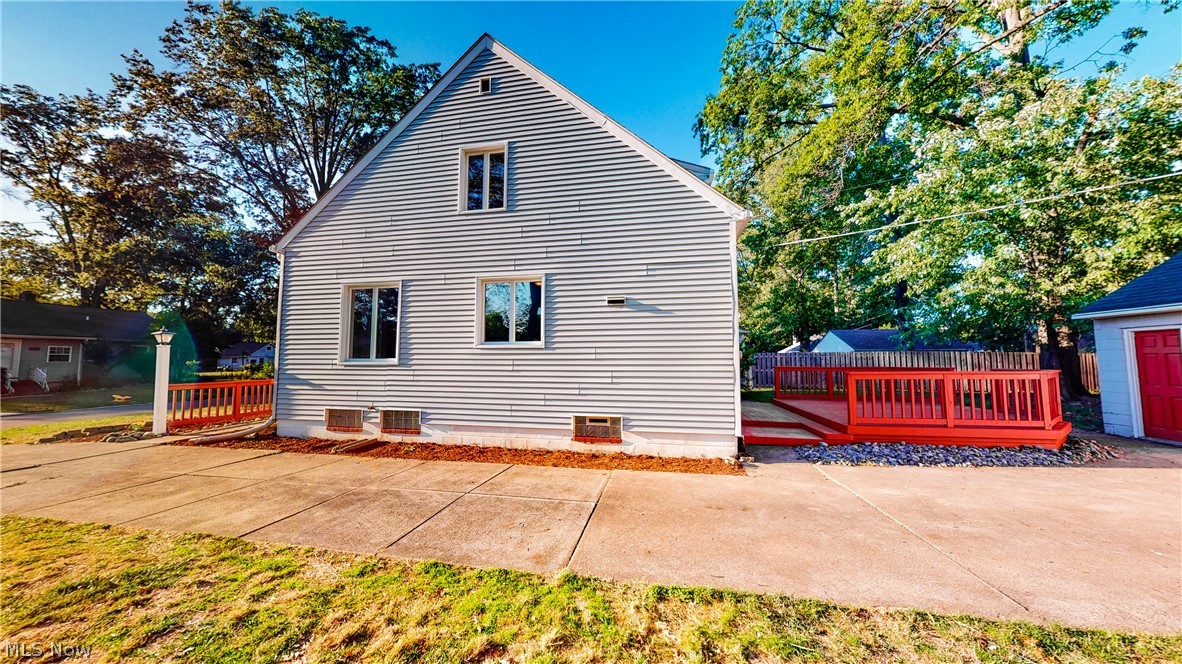 203 Sunset Road Avon Lake, OH 44012 - Photo 27 of 35 Gallery Image 27