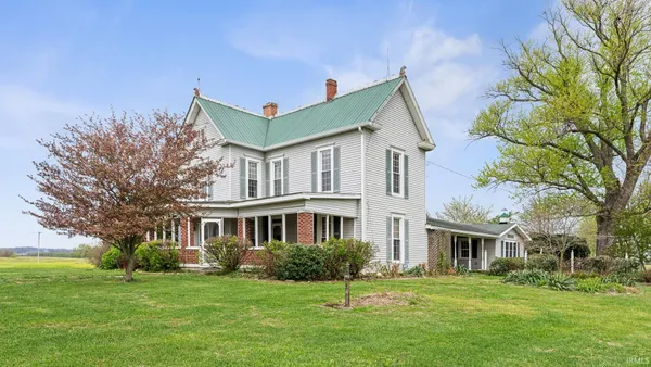 $475,000 | 2058 East Co Road 800 North, Orleans, IN 47452