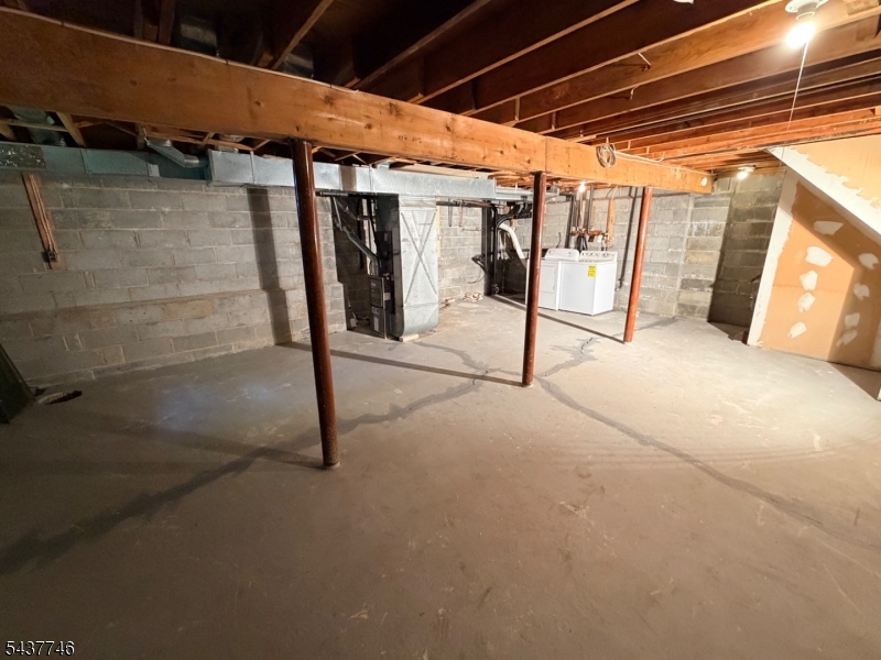142 Patriots Road Morris Plains, NJ 07950 - Photo 20 of 21