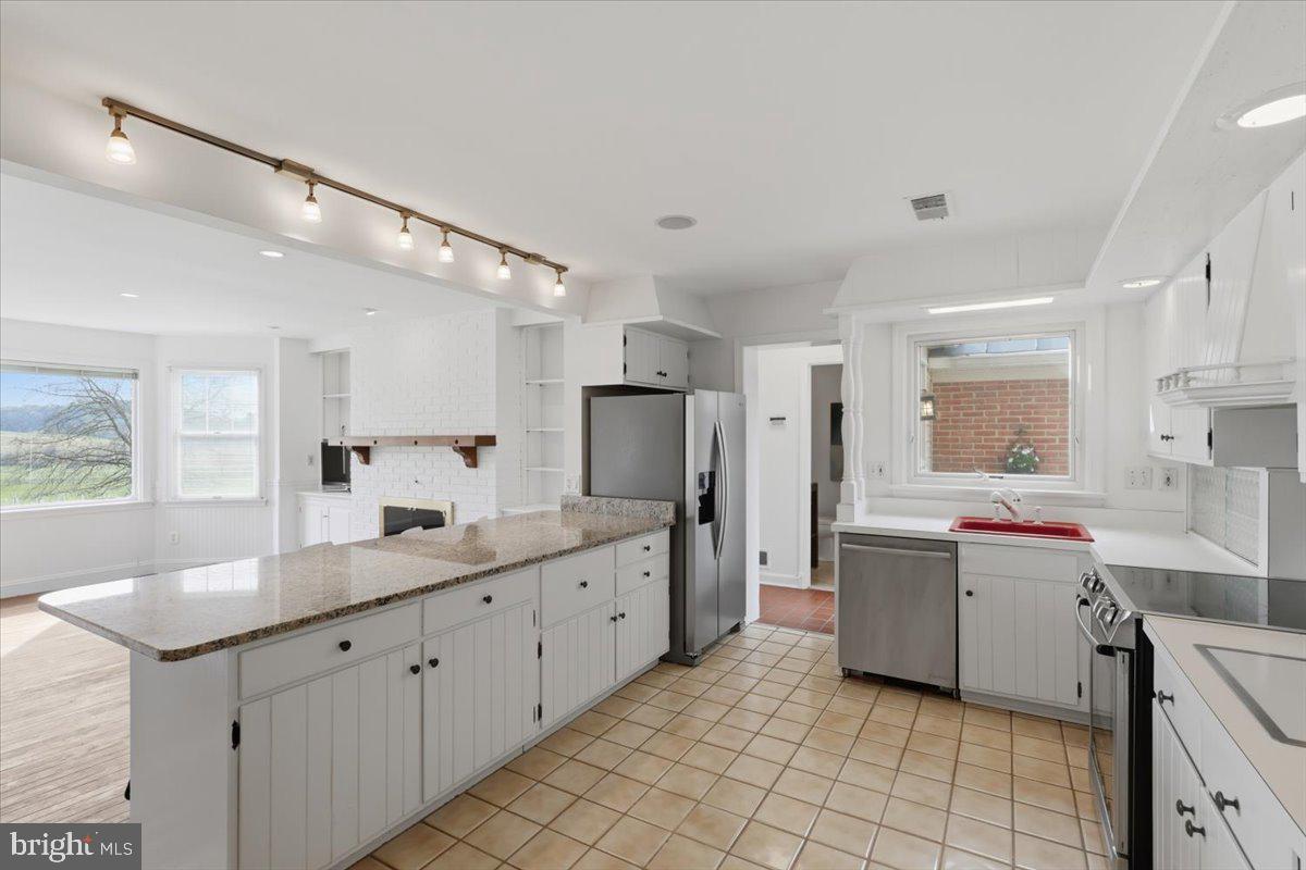 6501 Green Valley Road New Market, MD 21774 - Photo 26 of 55