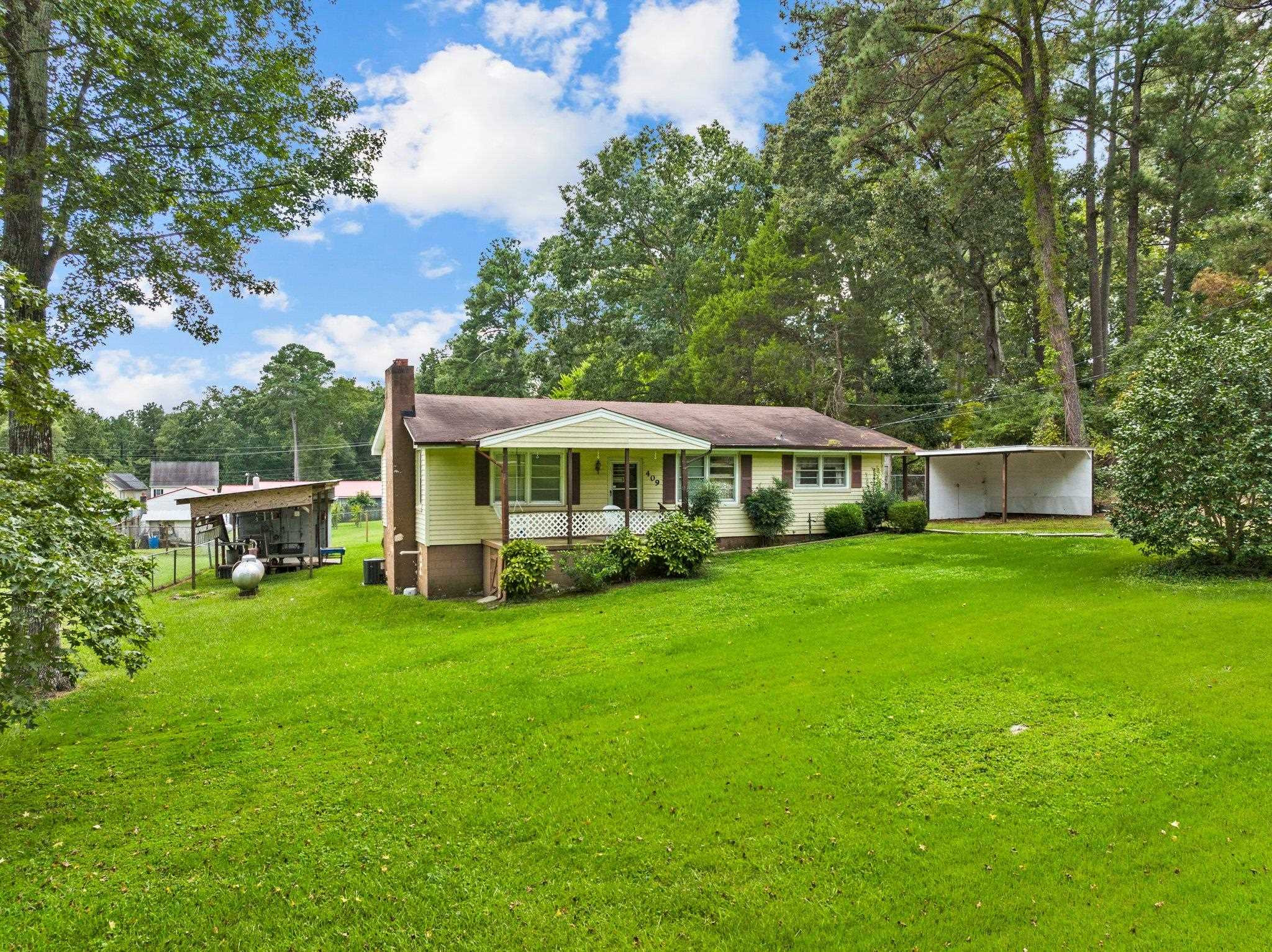 409 Lakeview Drive Raleigh, NC 27603 - Photo 2 of 24 Photo 2