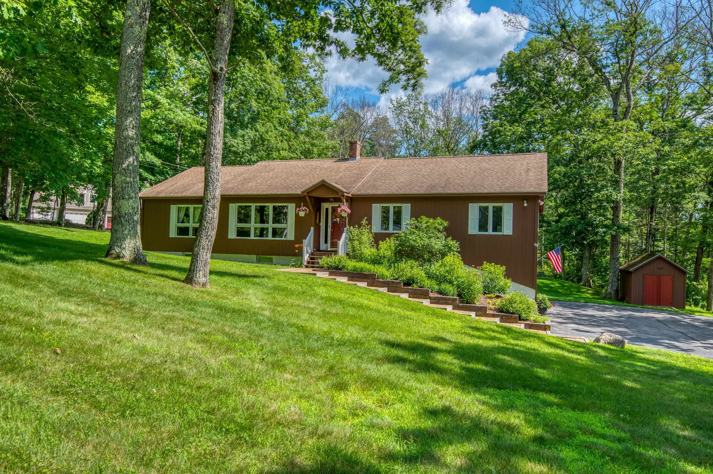 153 Sunset Hill Road Conway, NH 03860 - Photo 2 of 40