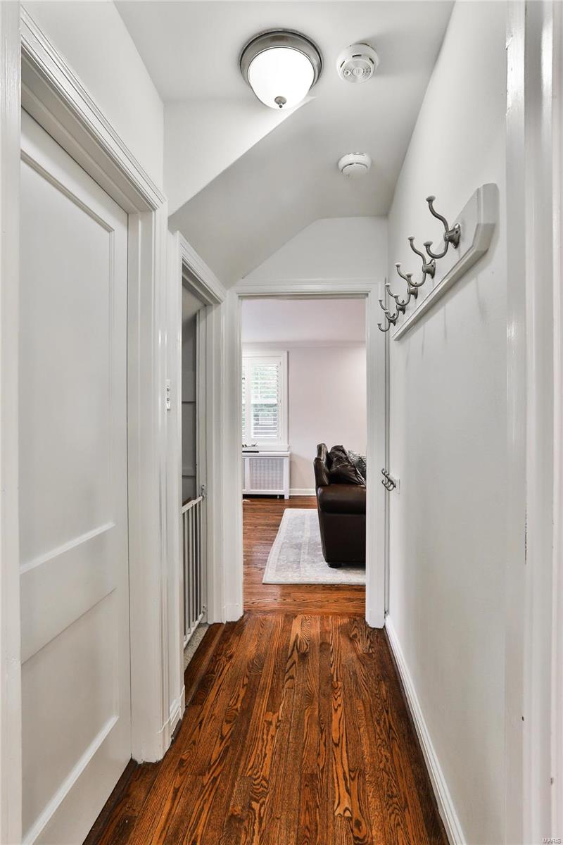 26 Waverton Drive Ladue, MO 63124 - Photo 18 of 45