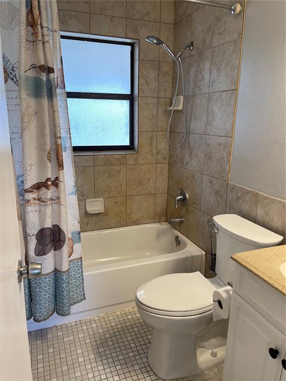 330 Beverly Road Venice, FL 34293 - Photo 8 of 13 Gallery Image 8